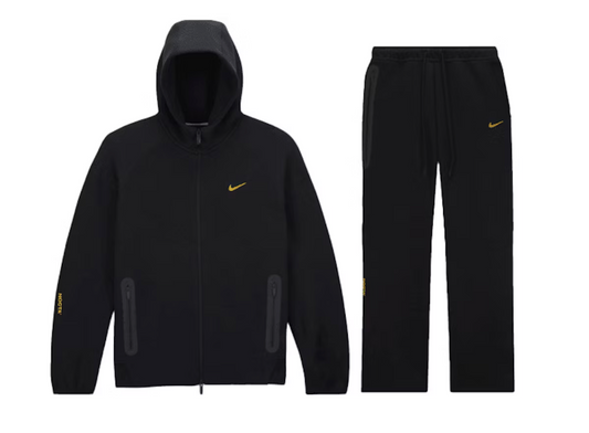 Ensemble Nike x NOCTA Tech Fleece Set – Black/Gold 🥷 (pantalon + sweat à capuche)