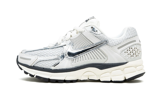 Nike Zoom Vomero 5 "Photon Dust"